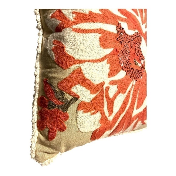 EMBROIDERED sequin flower cotton accent pillow short fringe 16 x 16 square. - Picture 6 of 10